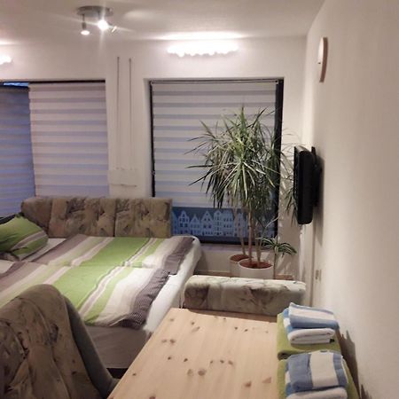 Kleine Ferienwohnung Am Stadtrand Von Leipzig Exteriör bild