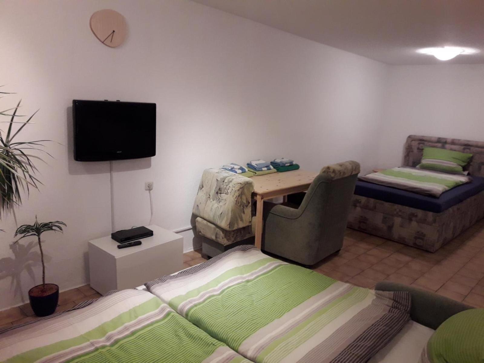 Kleine Ferienwohnung Am Stadtrand Von Leipzig Exteriör bild